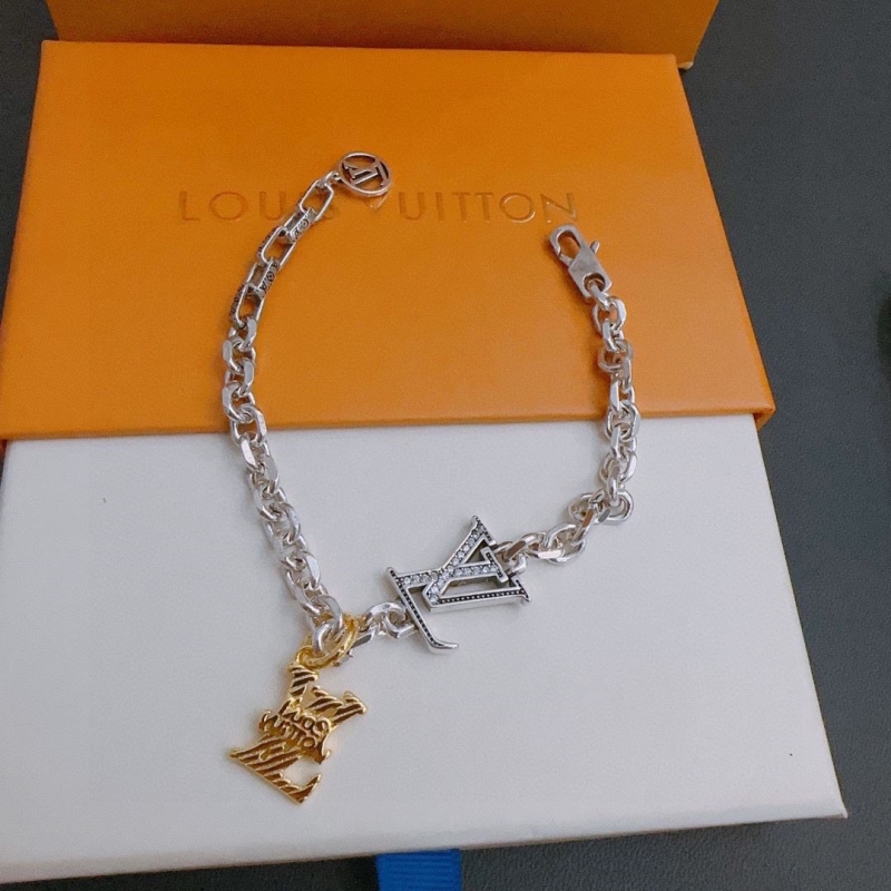 LV Necklaces